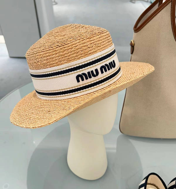 Miu Miu Hat MUH00218